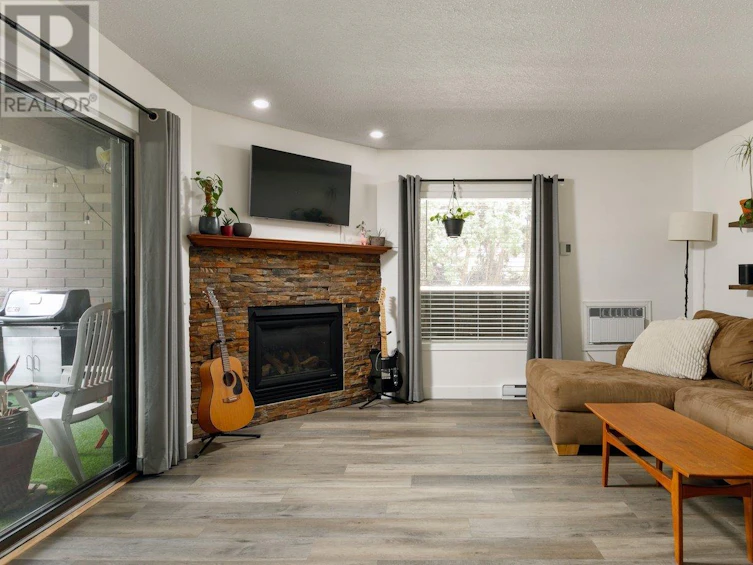 103-983 Bernard Avenue, Kelowna, BC, V1Y 6P7 - 17