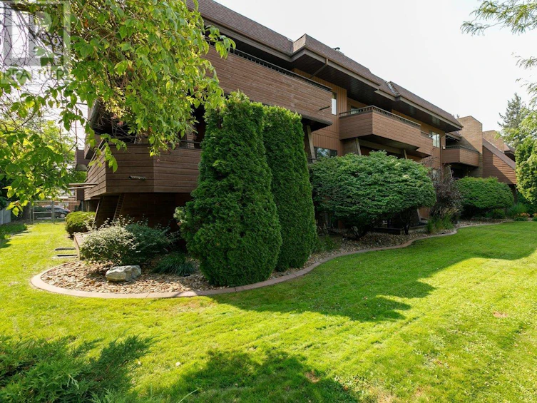 103-983 Bernard Avenue, Kelowna, BC, V1Y 6P7 - 3