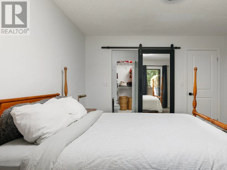 103-983 Bernard Avenue, Kelowna, BC, V1Y 6P7 - 8