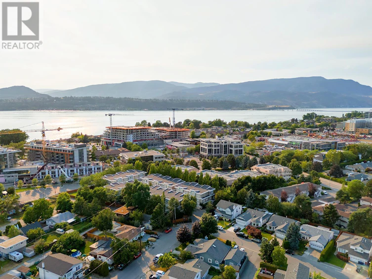 19-3416 Scott Road, Kelowna, BC, V1W 3H3 - 2