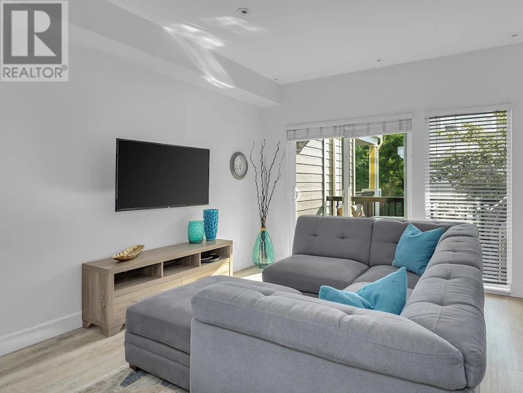 19-3416 Scott Road, Kelowna, BC, V1W 3H3 - 3