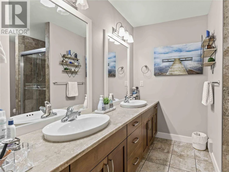 12759 Cliffshore Drive, Lake Country, BC, V4V 2P6 - 35
