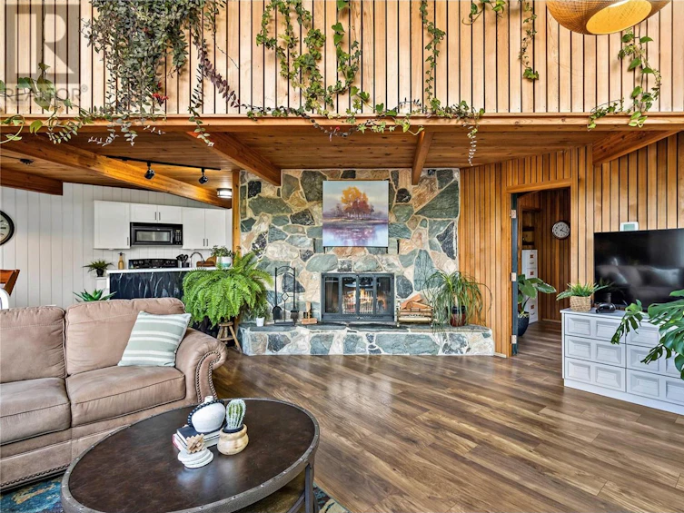 2197 Lakeview Drive, Blind Bay, BC, V0E 2W2 - 5