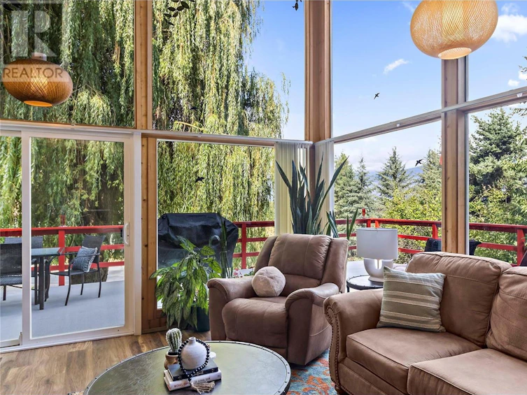 2197 Lakeview Drive, Blind Bay, BC, V0E 2W2 - 6