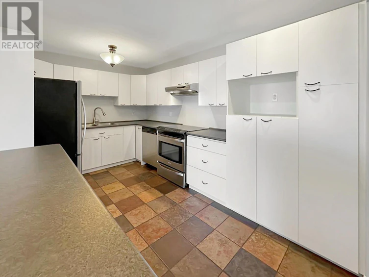 23-1775 Mckinley Crt, Kamloops, BC, V2E 2P2 - 4
