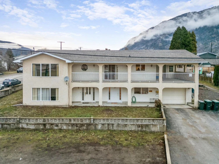 677 6th Street Street, Castlegar, BC, V1N 3Y6 - 44