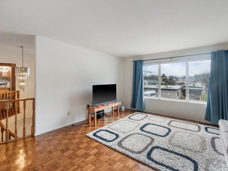 677 6th Street Street, Castlegar, BC, V1N 3Y6 - 5