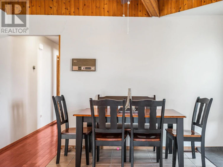 2100 40th Street, Vernon, BC, V1T 7P1 - 11