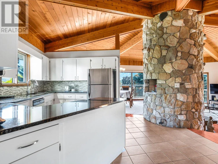 2100 40th Street, Vernon, BC, V1T 7P1 - 12