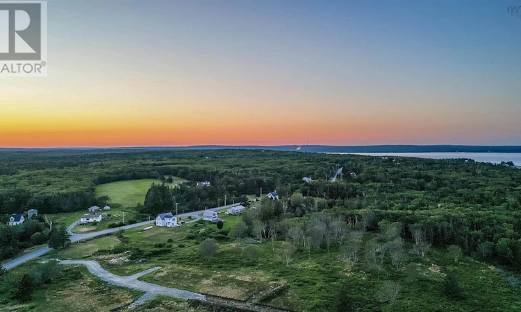 4 Scobey Lane