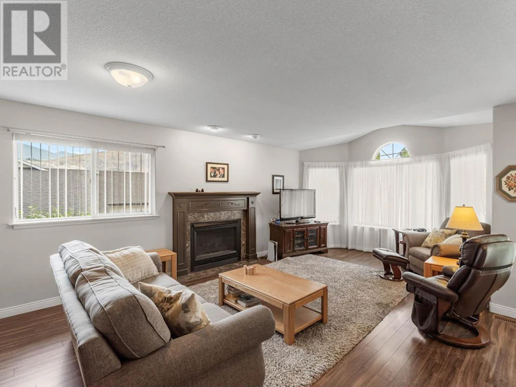 384 Melrose Place, Kamloops, BC, V2C 6S1 - 3