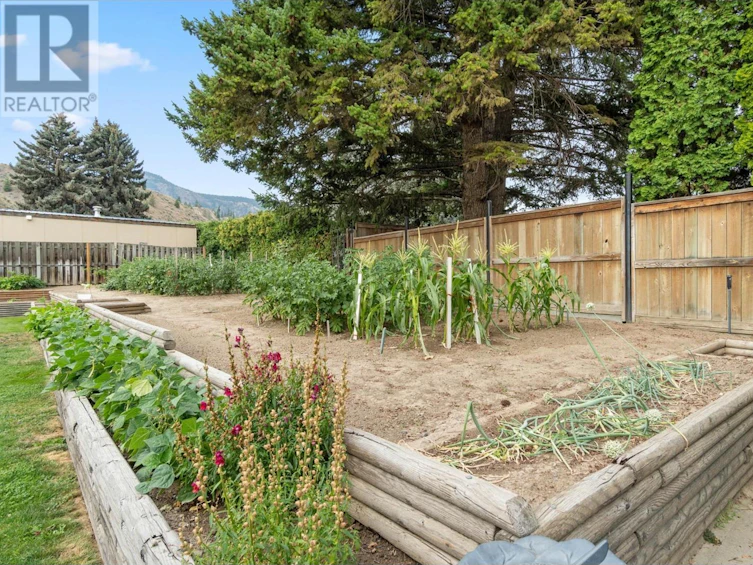 384 Melrose Place, Kamloops, BC, V2C 6S1 - 39