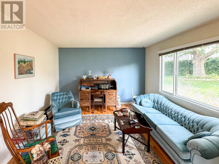 4--624 Young Street, Penticton, BC, V2A 5T2 - 4