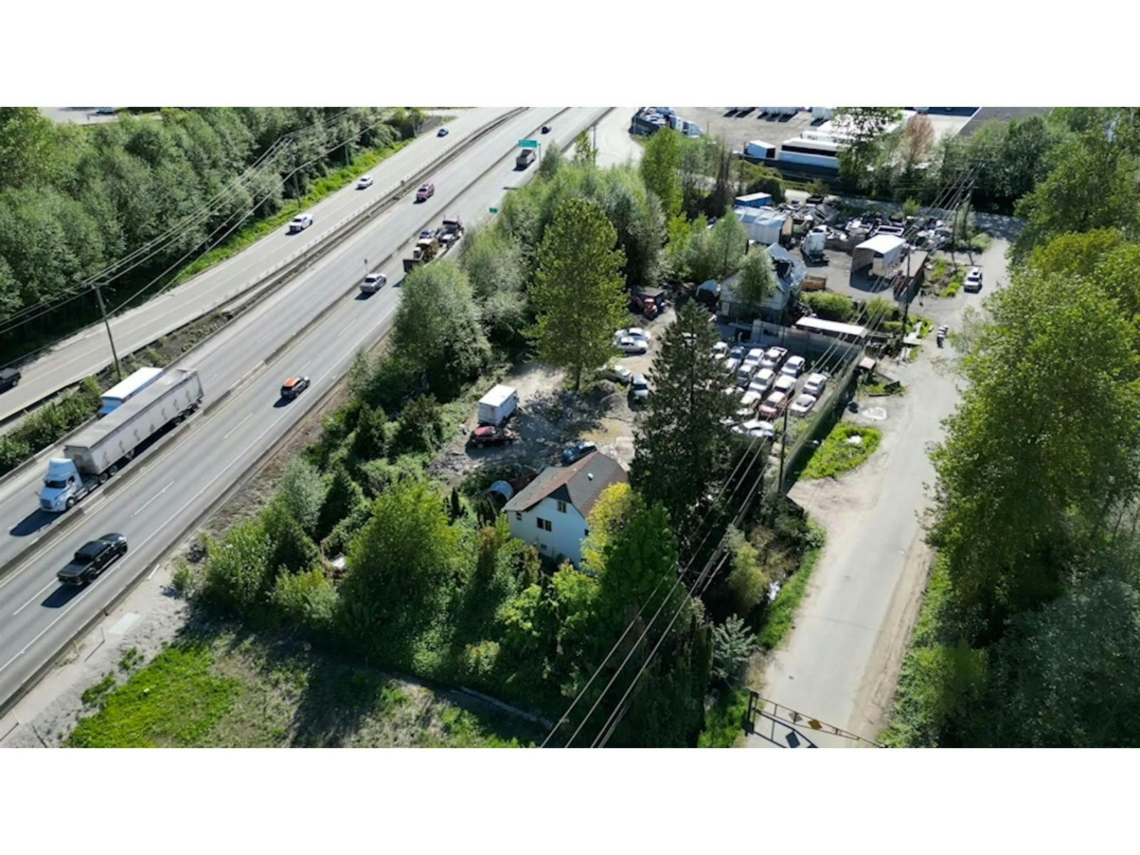 13858 117 Avenue, Surrey, BC, V3R 2V4