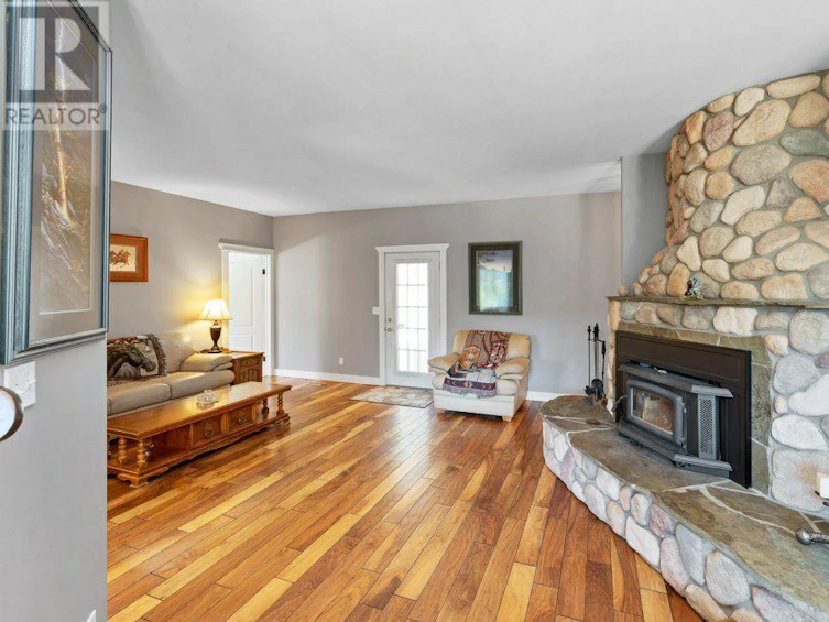 145 Jellicoe Road, Princeton, BC, V0X 1W0 - 18