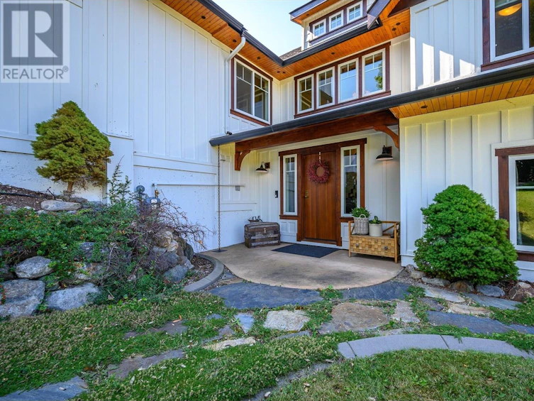 8506 Aberdeen Road, Coldstream, BC, V1B 2J6 - 6