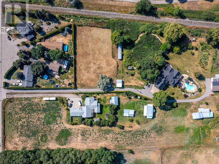 8506 Aberdeen Road, Coldstream, BC, V1B 2J6 - 78