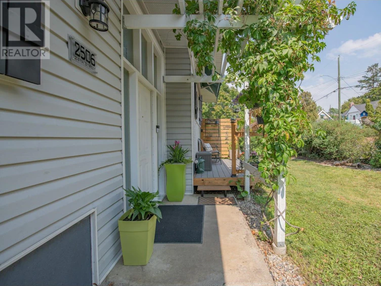 2506 24 Street, Vernon, BC, V1T 4M9 - 4