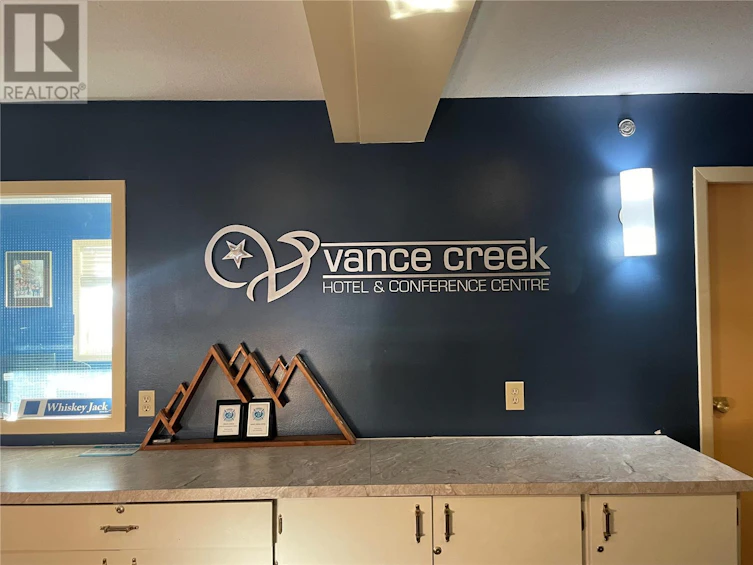 207-148 Silver Lode Lane, Silver Star, BC, V1B 3M1 - 3