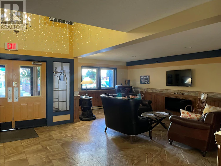 207-148 Silver Lode Lane, Silver Star, BC, V1B 3M1 - 4