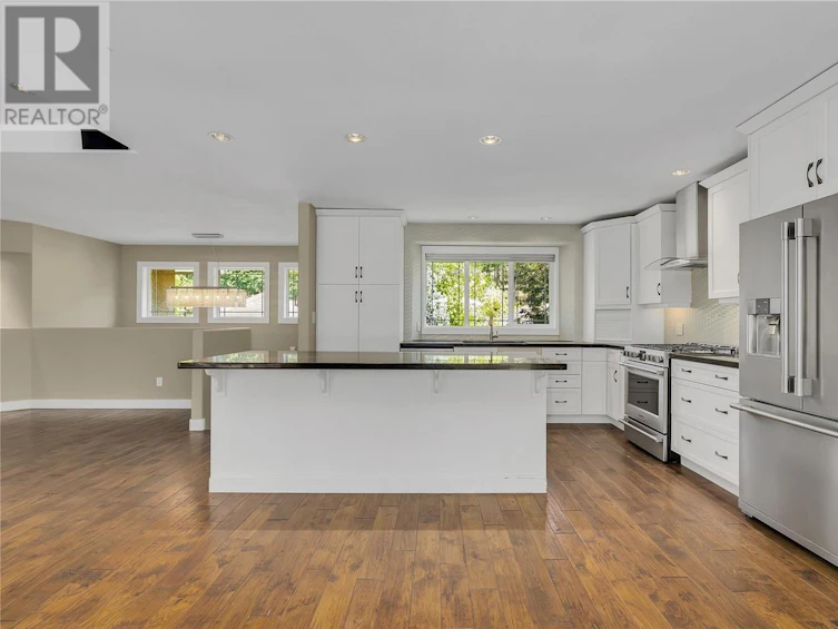 360 South Rio Drive, Kelowna, BC, V1V 2B1 - 19