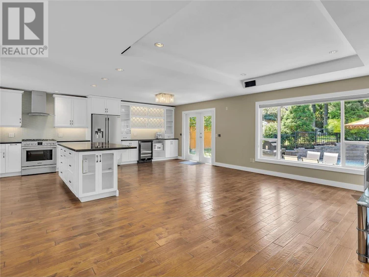 360 South Rio Drive, Kelowna, BC, V1V 2B1 - 28