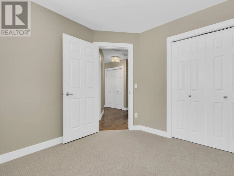360 South Rio Drive, Kelowna, BC, V1V 2B1 - 42