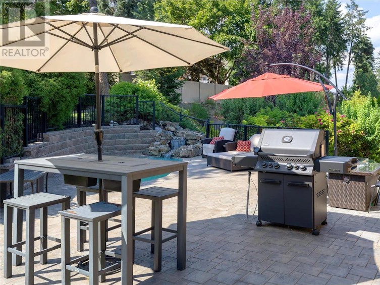 360 South Rio Drive, Kelowna, BC, V1V 2B1 - 5