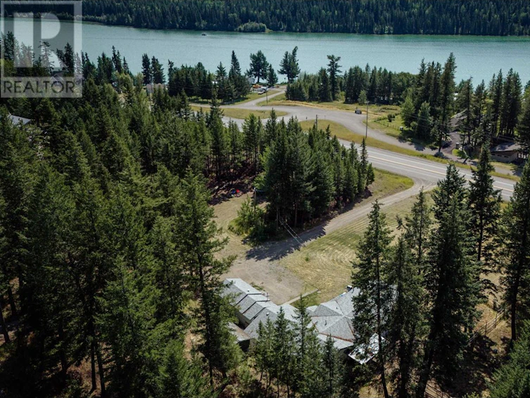 3559 S Cariboo 97 Highway, Lac La Hache, BC, V0K 1T1