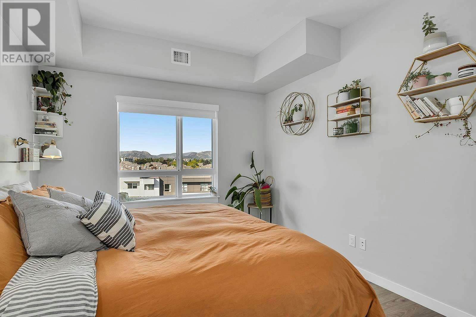 516-722 Valley Road, Kelowna, BC, V1V 0E2 - 16