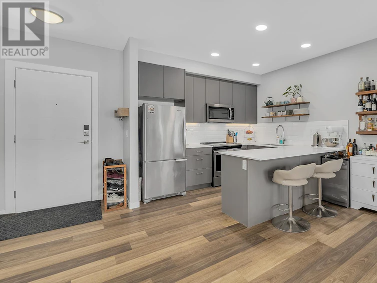 516-722 Valley Road, Kelowna, BC, V1V 0E2 - 8