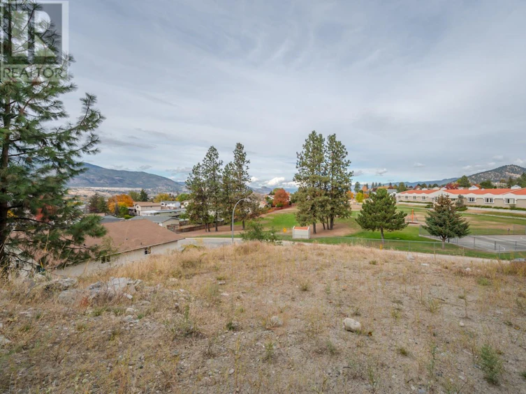 604 Balsam Avenue, Penticton, BC, V2A 0B5 - 16