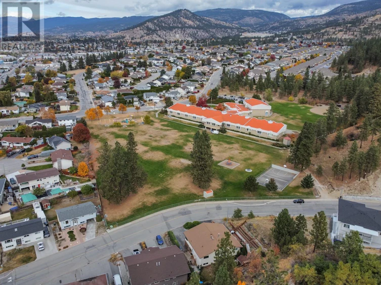 604 Balsam Avenue, Penticton, BC, V2A 0B5 - 7