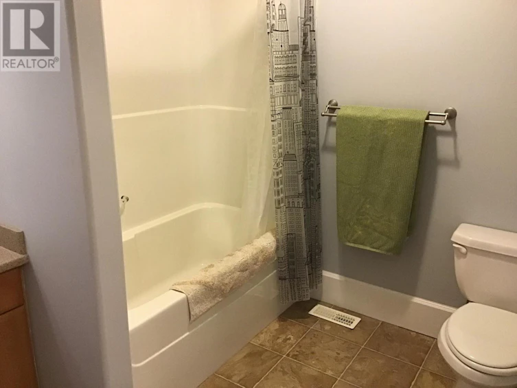 919 Dominion Street, Kamloops, BC, V2C 2Y3 - 32