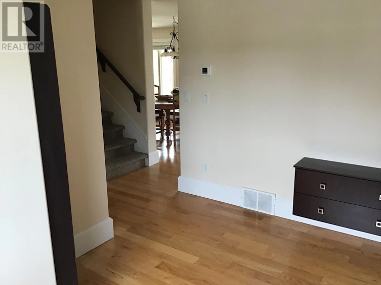 919 Dominion Street, Kamloops, BC, V2C 2Y3 - 5