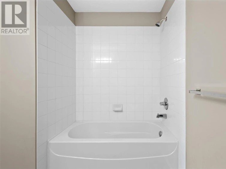 2305-3178 Via Centrale, Kelowna, BC, V1V 2T3 - 29