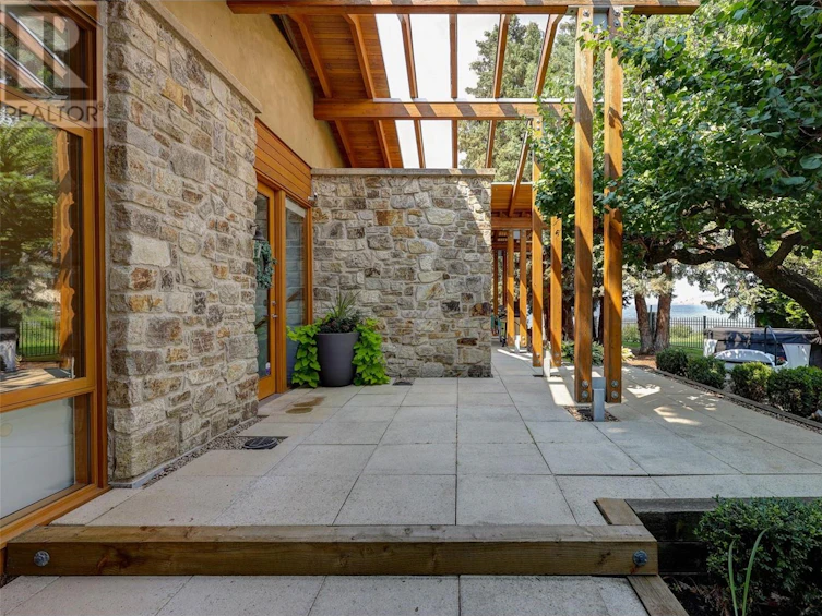 106 Devon Drive, Okanagan Falls, BC, V0H 1R5