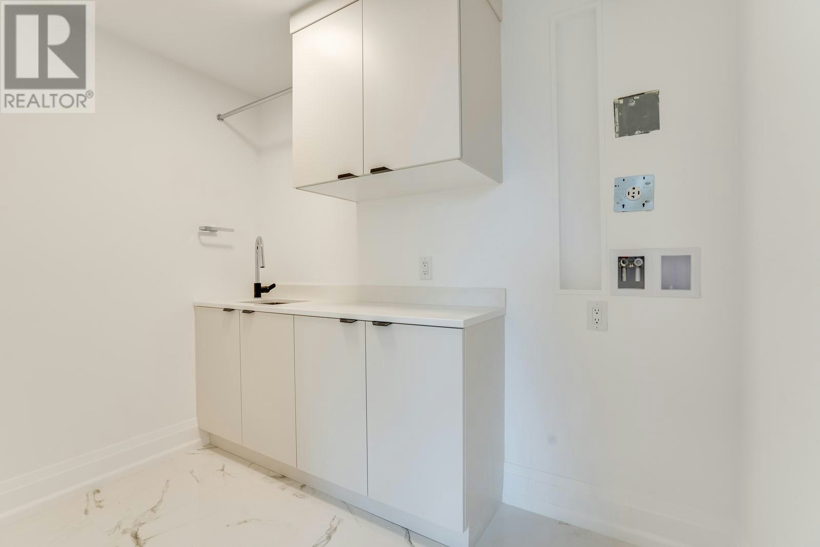 302-450 Groves Avenue, Kelowna, BC, V1Y 4Y5 - 19