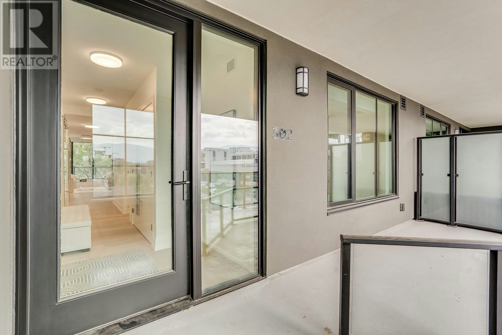 302-450 Groves Avenue, Kelowna, BC, V1Y 4Y5 - 24