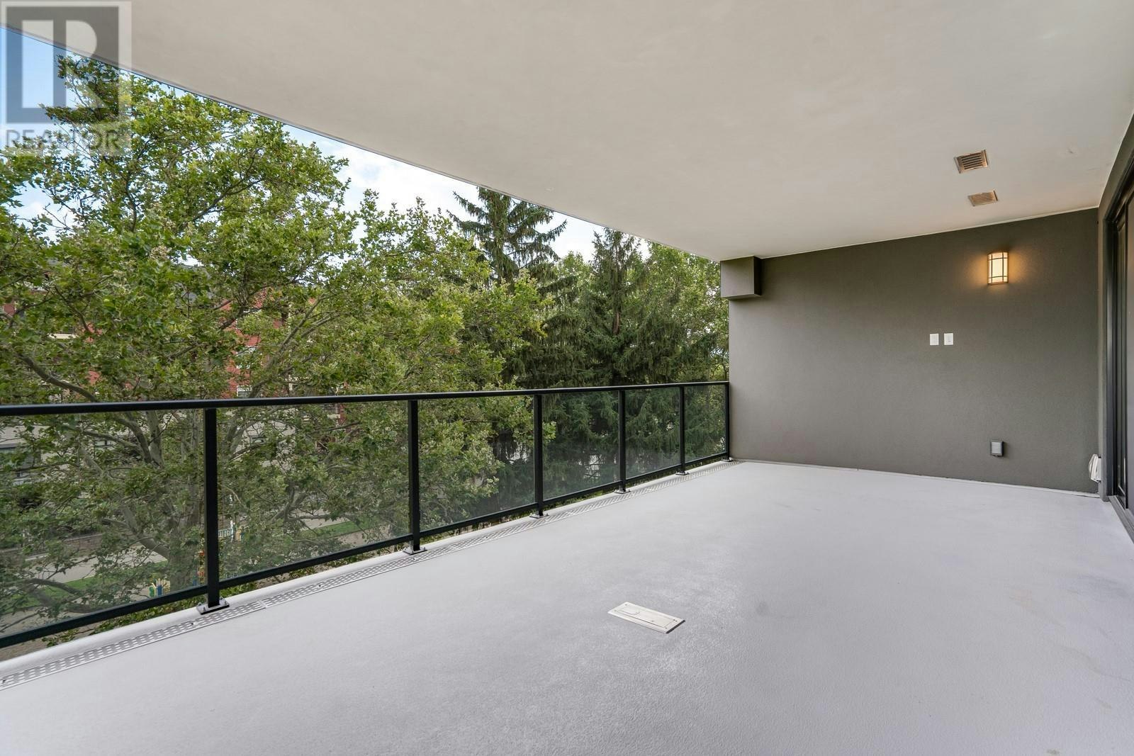 302-450 Groves Avenue, Kelowna, BC, V1Y 4Y5 - 26