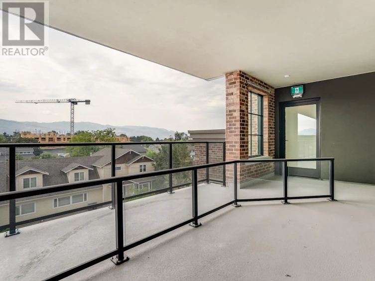 302-450 Groves Avenue, Kelowna, BC, V1Y 4Y5 - 30