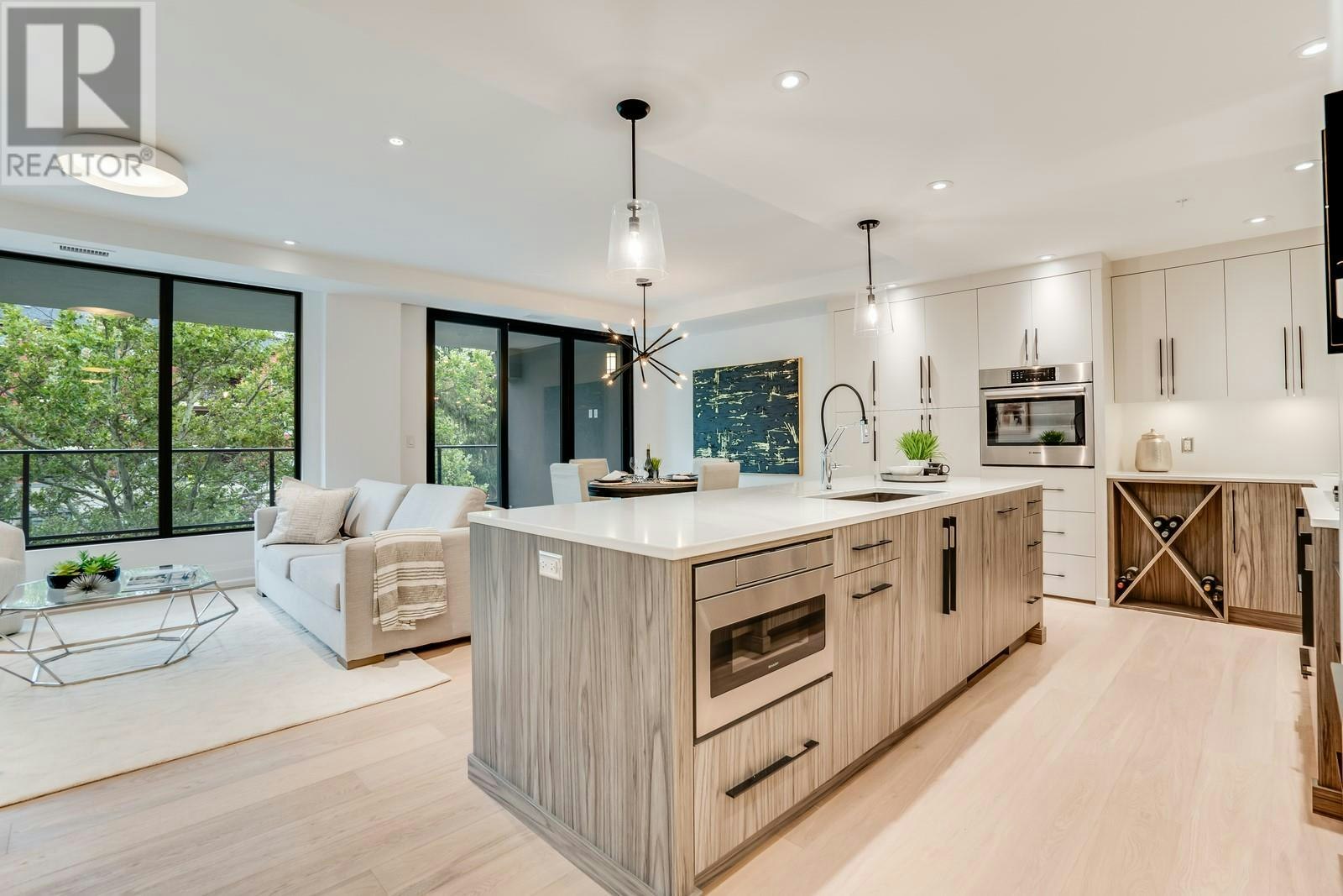 302-450 Groves Avenue, Kelowna, BC, V1Y 4Y5 - 9
