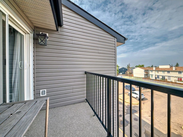 312-12416 161 Avenue NW, Edmonton, AB, T5X 4W6 - 12
