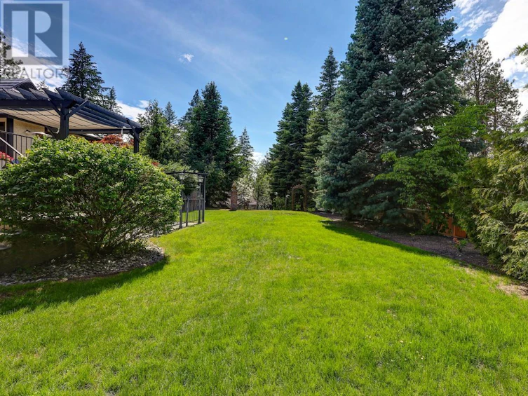 2560 Alberta Court, Kelowna, BC, V1W 2X8 - 58