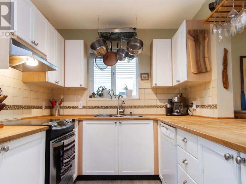 20 - 41449 Government Road, Squamish BC V8B 0G4