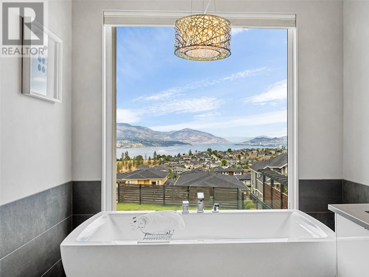 5678 Mountainside Court, Kelowna, BC, V1W 5L5 - 29