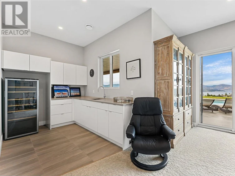 5678 Mountainside Court, Kelowna, BC, V1W 5L5 - 39