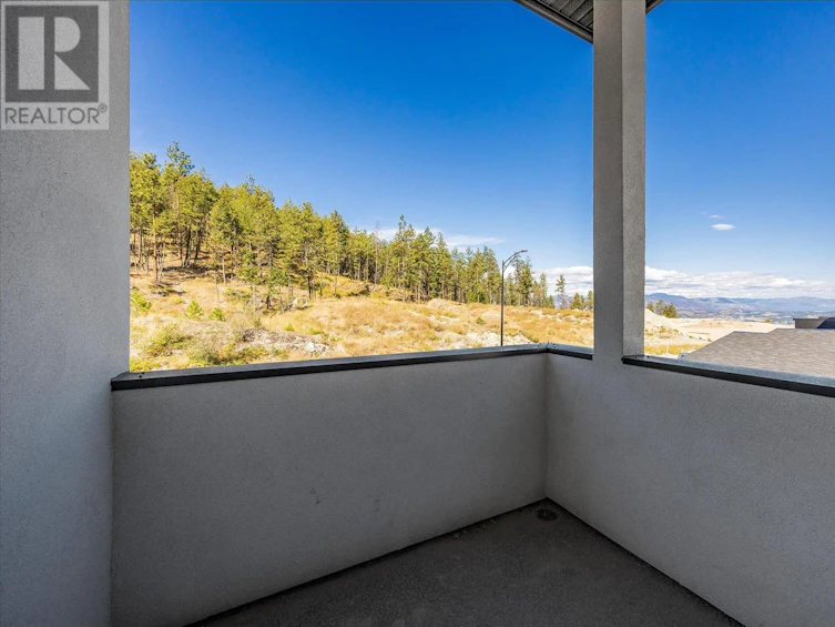 879 Loseth Drive, Kelowna, BC, V1P 0A8 - 46