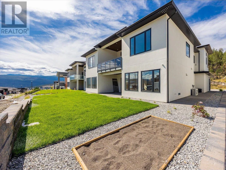 879 Loseth Drive, Kelowna, BC, V1P 0A8 - 50