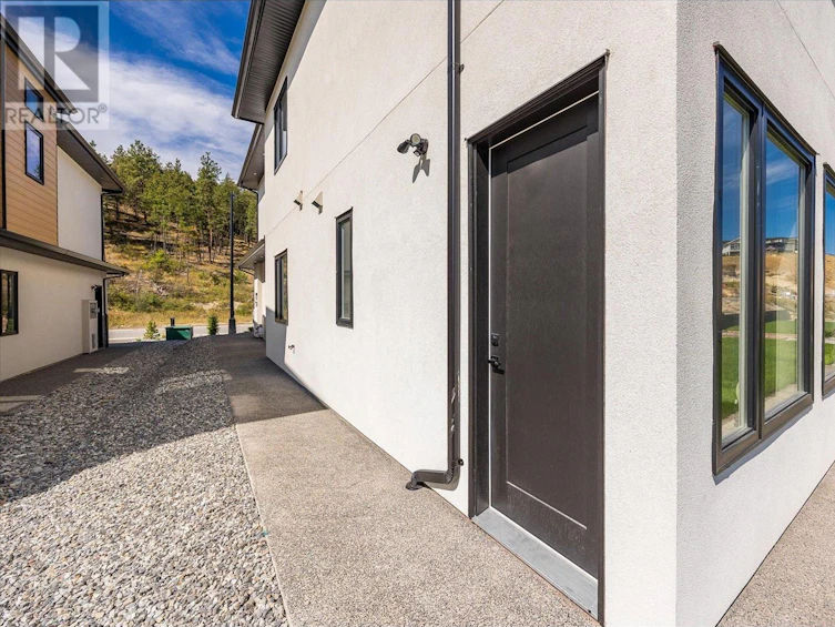 879 Loseth Drive, Kelowna, BC, V1P 0A8 - 52
